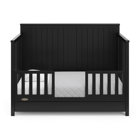 Hadley 4-in-1 Convertible Crib with Drawer