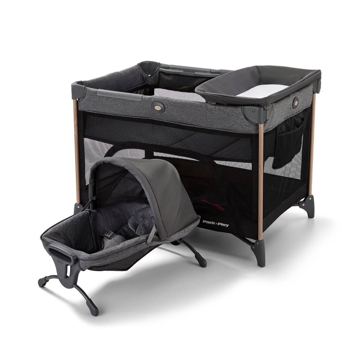 Pack n' Play® Close2Baby Lux Playard